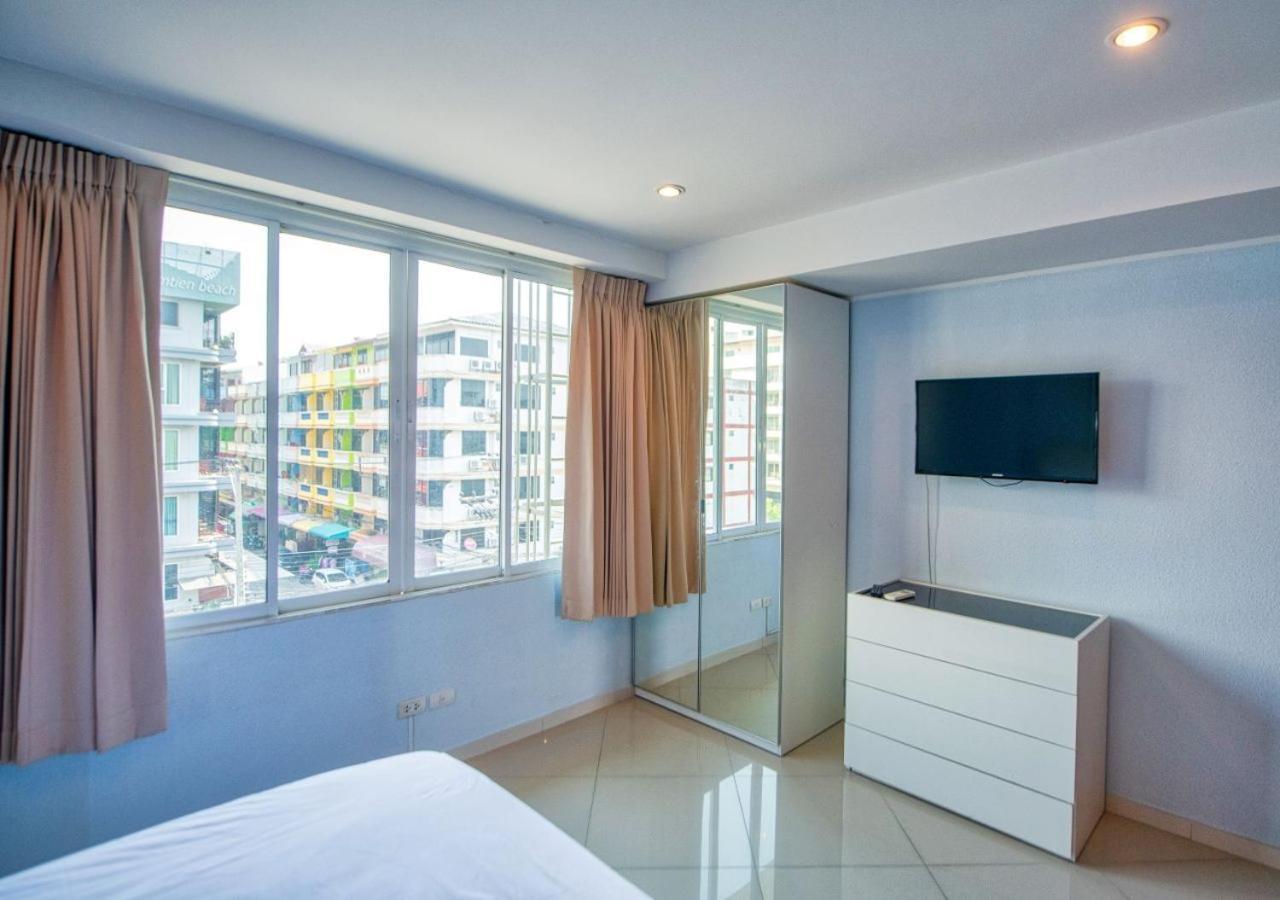 Akvavit Living Hotel Jomtien Beach Exterior photo